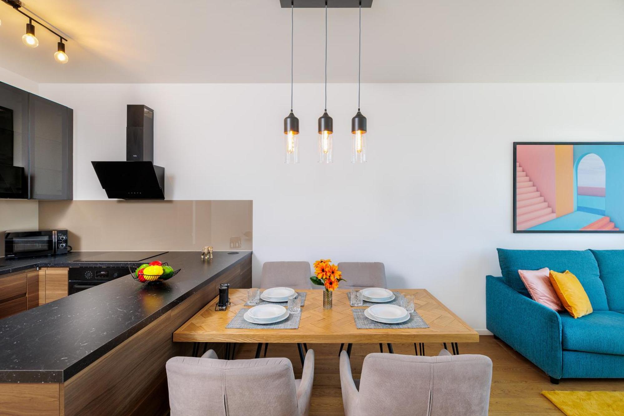 Sky Park 1 - Luxurious #Instaworthy Apartment In Downtown City Center With Included Parking, Best Address In Town Pozsony Kültér fotó